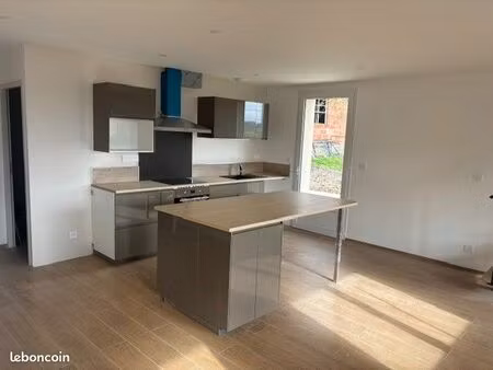 très belle maison f6 à randan