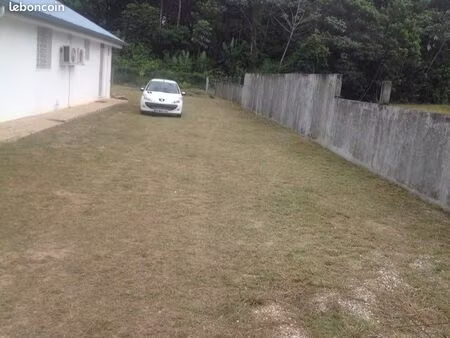 t2 meublé et sécurisé à macouria