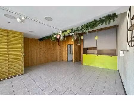 local commercial à louer