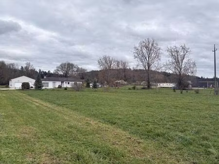 terrain constructible viabilisé à vendre