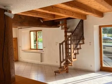 a louer petite maison a servin