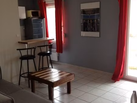 appartement meublé 49 m2 proche de geneve et hug