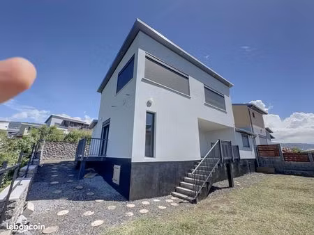 ste marie/ beausejour - villa neuve t4