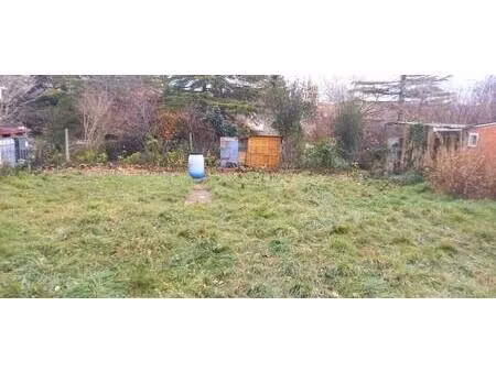 terrain constructible viabilisé à vendre