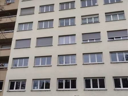 local commercial à louer