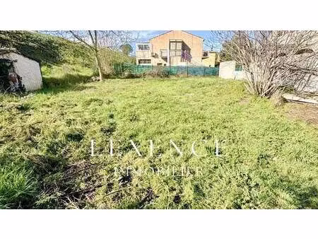 terrain constructible viabilisé à vendre