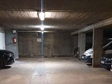 place parking couverte securisé nogent-sur-marne rer a
