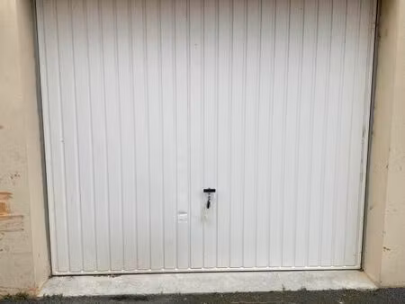 garage/box 15 m² orcet