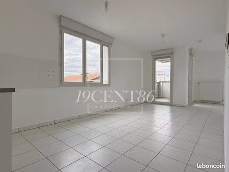 appartement 1 pièce 35 m²
