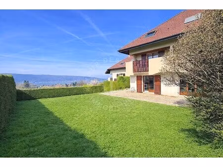 menthon-saint-bernard – appartement t3 en rez-de-jardin avec vue lac et montagnes