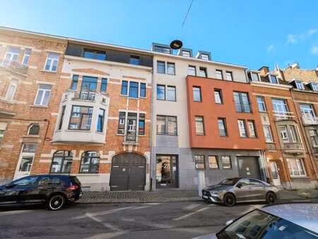 parc josaphat - magnifique appartement 1 chambre