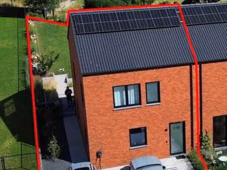 maison quasi neuve à oplinter