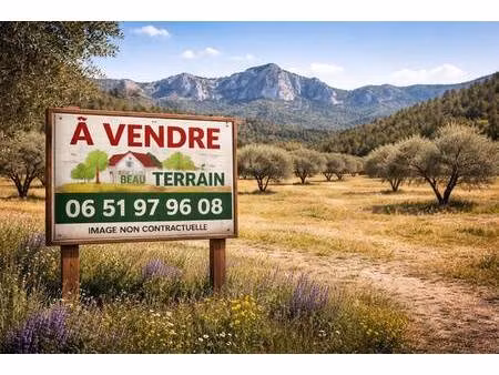 terrain constructible à vendre