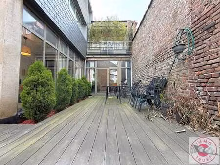 helmet / superbe loft meublé de 130m²  terrasse et jardin