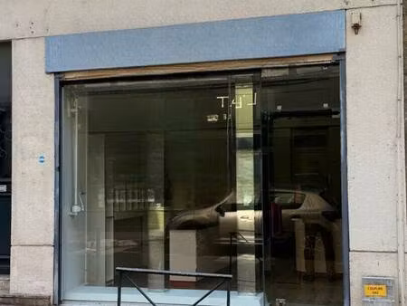 local commercial à vendre