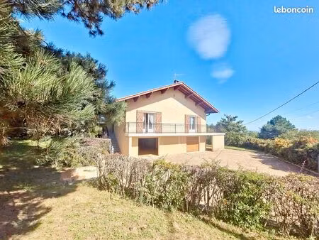 villa sur sous sol complet