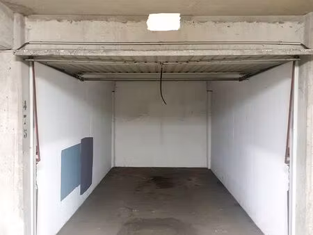 location box fermé villeurbanne (proche stade boiron-granger)