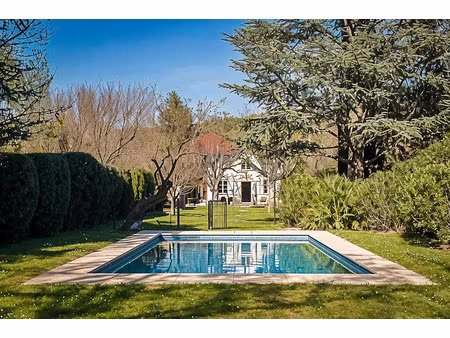 vente maison 7 pièces 180 m² à aix-en-provence (13090)  985 000 €