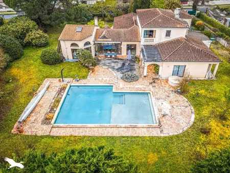 vente maison 9 pièces 303 m² à gradignan (33170)  961 248 €