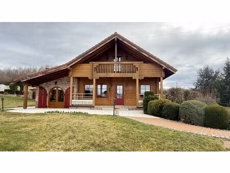 la voivre - magnifique chalet de 103m2 élevé sur un terrain de 2528m2