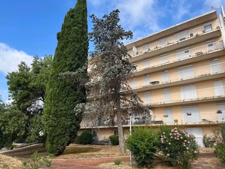 vente appartement 4 pièces 81 m² à angouleme (16000)  116 200 €