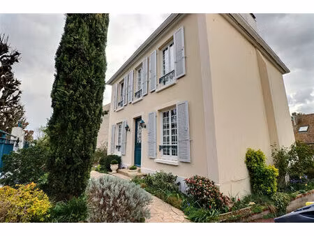mareil marly - exclusivite - maison 3 chambres.
