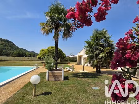 vente maison de village 12 pièces