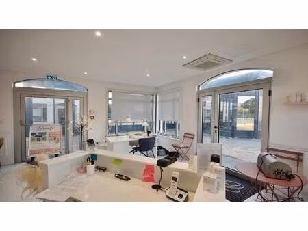 local commercial chatelaillon plage 4 pièce(s) 52 m2