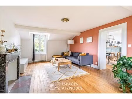 appartement rénové et meublé avec extérieur et stationnements à albigny sur saône