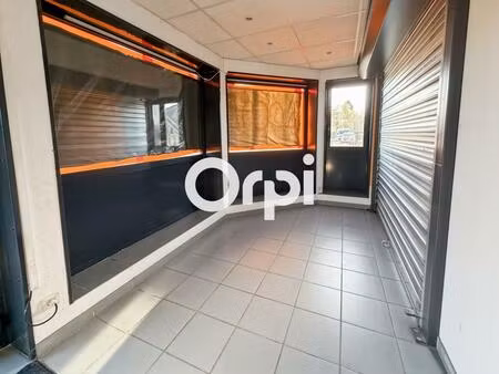 location commerce 74 m² à pomeys (69590)