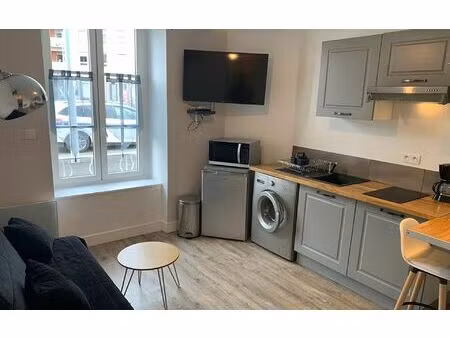 location appartement  m² t-1 à clermont-ferrand  540 €
