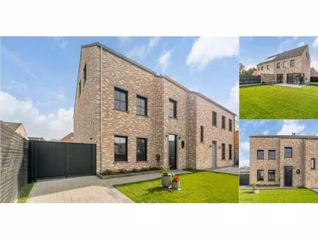 maison à vendre à blessereindstraat 3 a as (rbv55793)