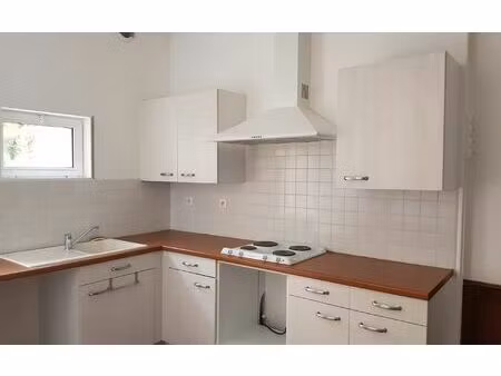 location maison  m² t-4 à mamers  600 €