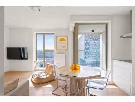 vivre dans une tour iconique à l’eilandje