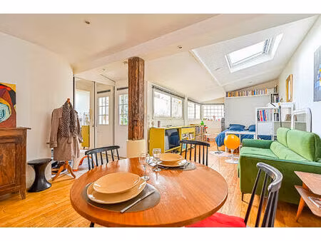 paris x - canal saint-martin - loft-atelier 58 17 m2 au sol (51 76 m2 lc) avec cour végéta