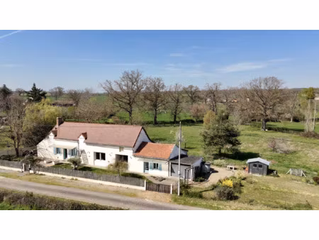 longère avec grand terrain et jolie vue
