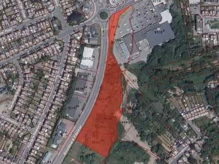 grand terrain constructible de 14.271 m² à seraing