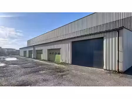 entrepôt à louer à weyler !