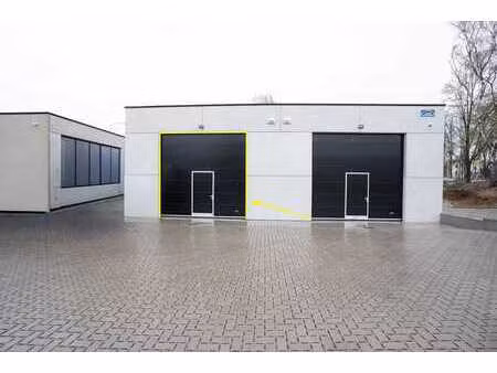 hangar à louer à assesse