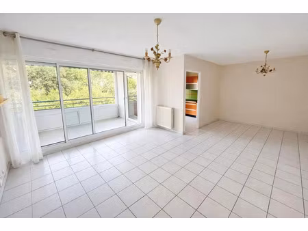 vente appartement 3 pièces 84 m² à dax (40100)  260 000 €