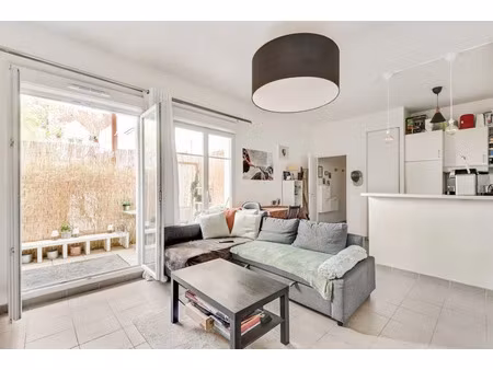 vente appartement 2 pièces 45 m² à le plessis-robinson (92350)  275 000 €