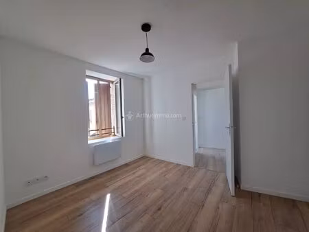 location appartement 3 pièces 62 m² à carmaux (81400)