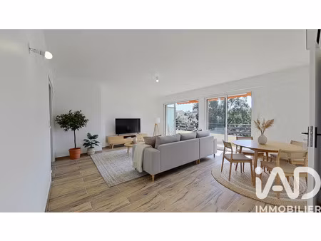 vente appartement 5 pièces 84 m² cavalaire-sur-mer (83240)