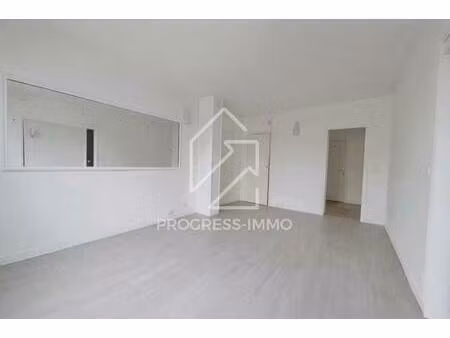 appartement 3 pièces de 57 96 m² à 5 min du métro ligne 5