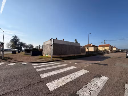 local commercial le coteau 1 pièce(s) 80 m2 + terrain constructible