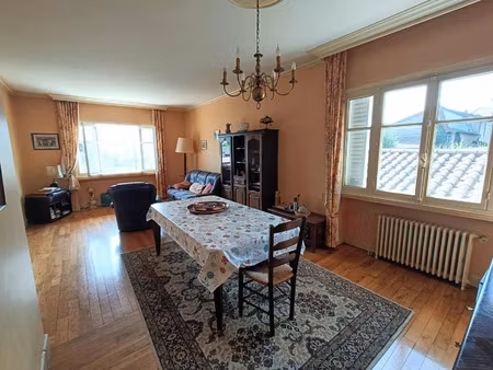 vente maison 5 pièces 154 m² belmont-de-la-loire (42670)