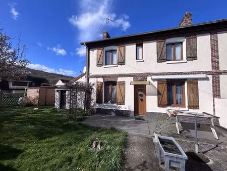 maison avec jardin sur la commune de saint pierre lès elbeuf