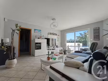 maison à vendre - 6 pièces - 159 73 m2 - ste gemme - 17 - poitou-charentes