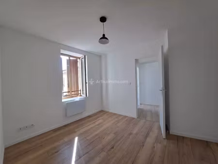 location appartement 3 pièces 62 m2 à carmaux