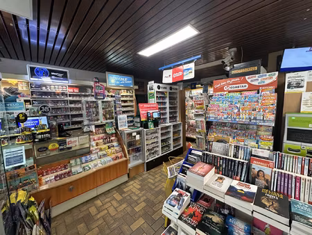 courcelles chaussy : ensemble murs + fdc + appartement